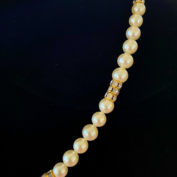 VINTAGE PEARL RHINESTONE NECKLACE by MADONNA - Picture 3 of 4